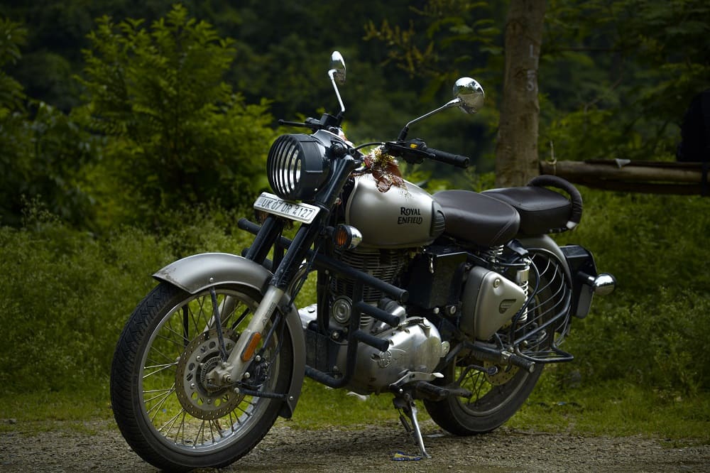 Royal Enfield Classic 350 Gunmetal Grey Looks